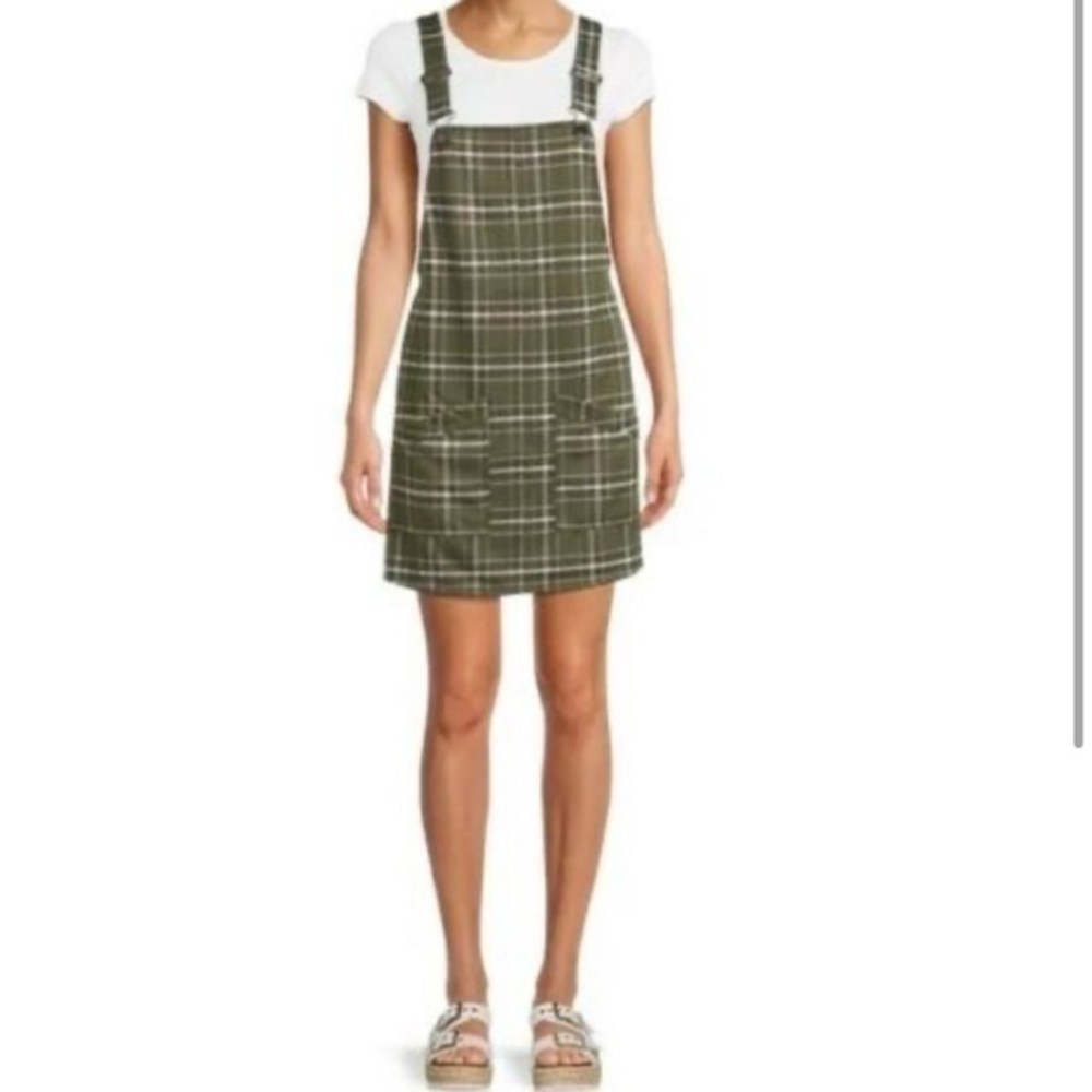 No‎ Boundaries Juniors Knit
Pinafore Size XL (15-17)